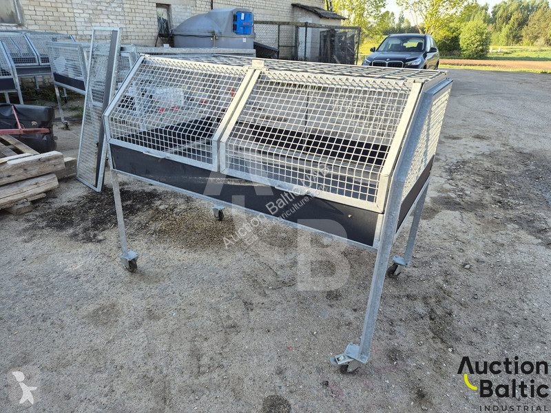 Material för boskapsskötsel  cage