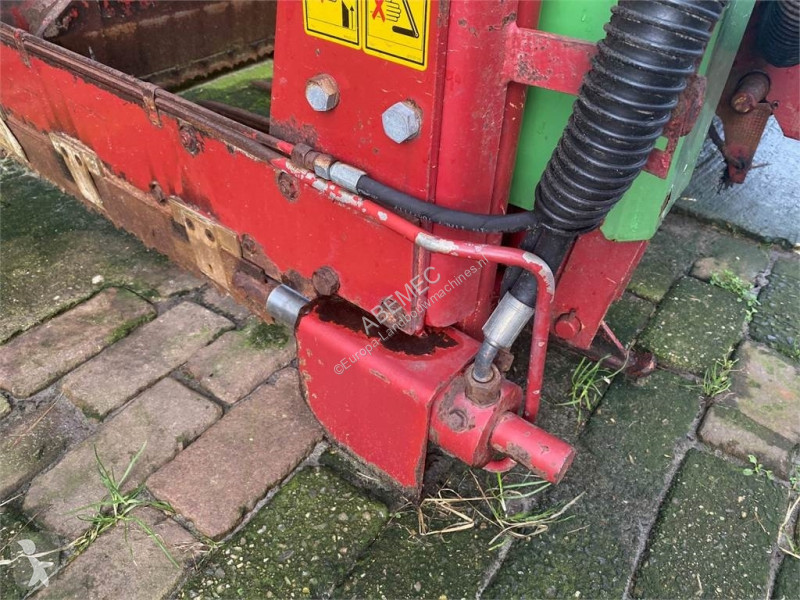 Urządzenia do hodowli zwierząt Strautmann...