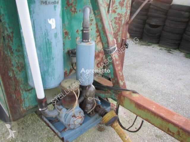 معدات تربية المواشي  Melkwagen 5 Stehplätze