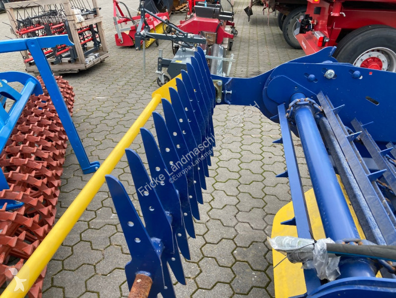 Materiale di allevamento   Warzee DE 400