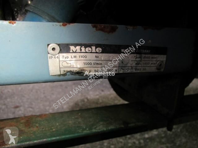 معدات تربية المواشي  Melkwagen 5 Stehplätze