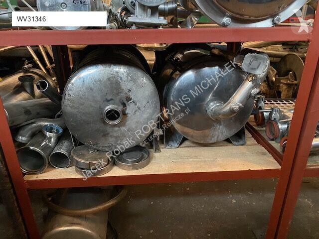 Materiale di allevamento  Autre équipement de...