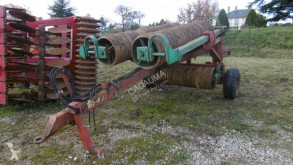 أدوات للتربة Kverneland RTG 600