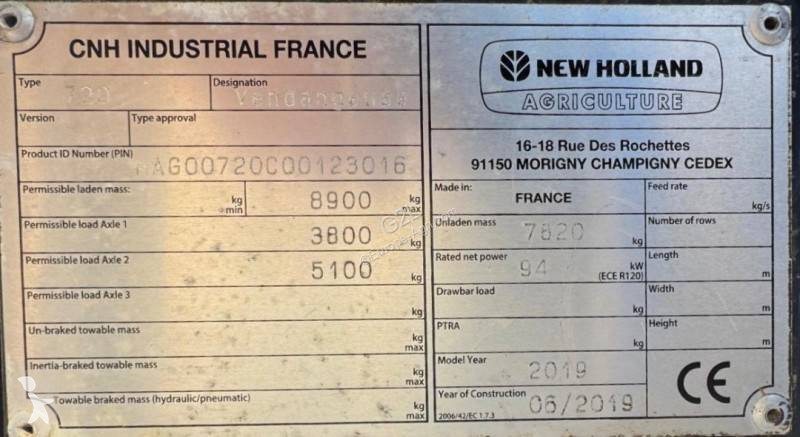 Viti-viniculture New Holland BRAUD 7030L...