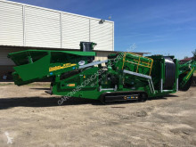 Crible McCloskey R105 scalpeur sur chenilles