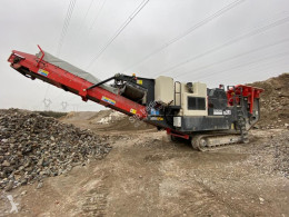 Sandvik MACHOIRES QJ 241 használt törőgép