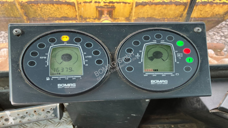 Compactor Bomag  BC 772 RB-2  Stage IIIa/Tier 3