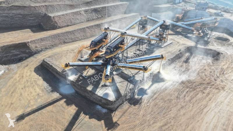 Drvenie, recyklácia Fabo  200–350 t/h Brech-,...