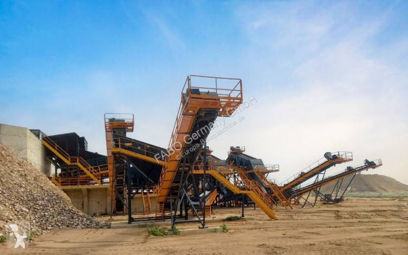 Drvenie, recyklácia Fabo  Stationäre Brech- und...