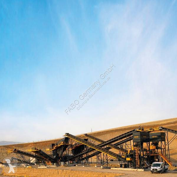 Drvenie, recyklácia Fabo  200–350 t/h Brech-,...