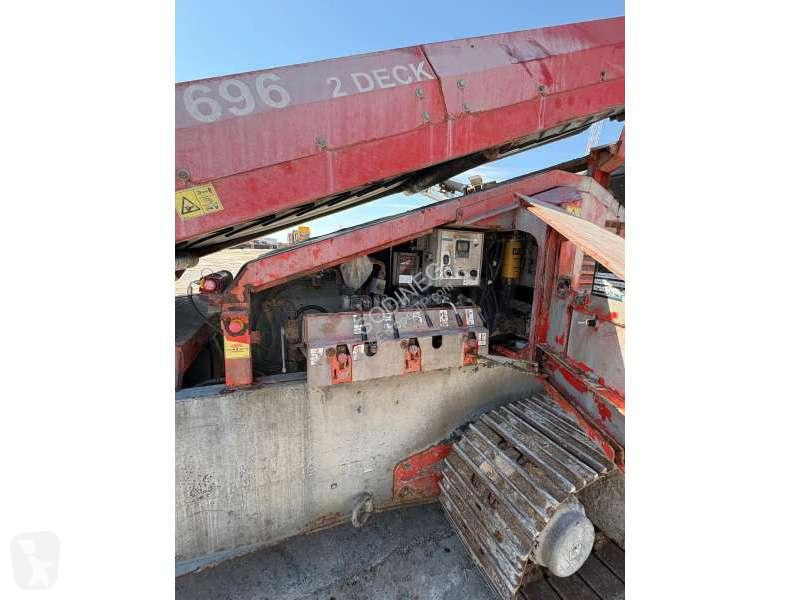 Zúzás, újrahasznosítás Terex  FINLAY 696