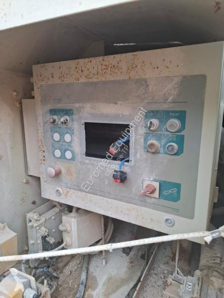 Drvenie, recyklácia Metso Minerals  R223