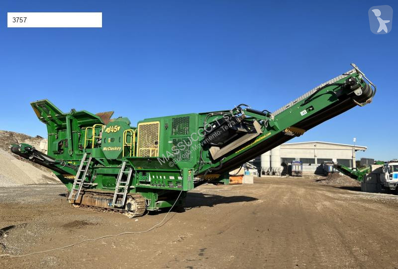 Concasare, reciclare McCloskey J45