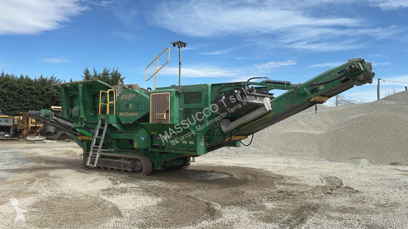 تفتيت، إعادة التدوير McCloskey J40V2