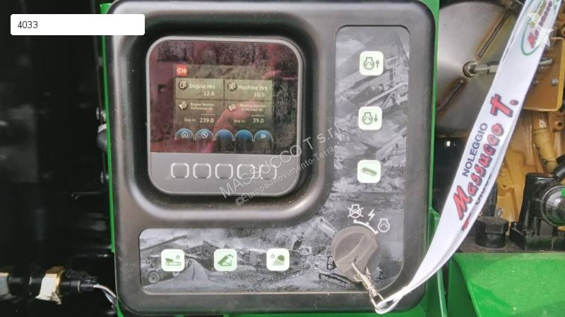 تفتيت، إعادة التدوير McCloskey TS4065 V2
