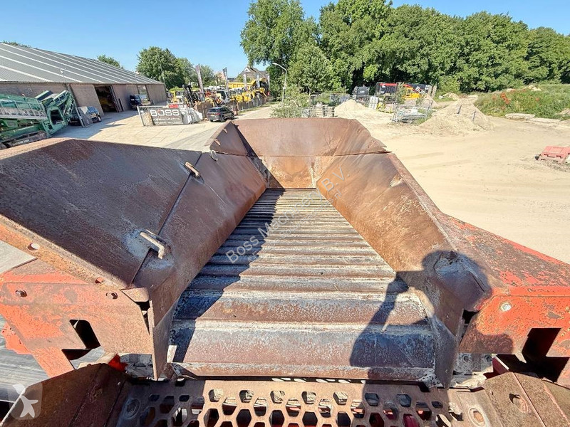 تفتيت، إعادة التدوير Terex Finlay 883T - Deutz...
