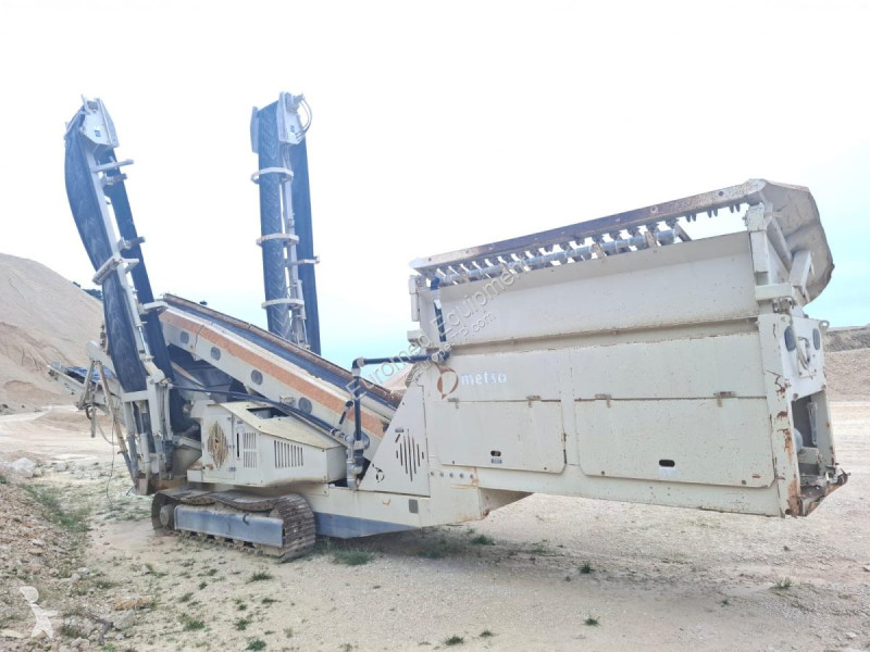 Drvenie, recyklácia Metso Minerals  R223