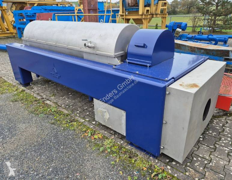 Breken, recyclen KHD-Wedag Dekanter Zentrifuge...