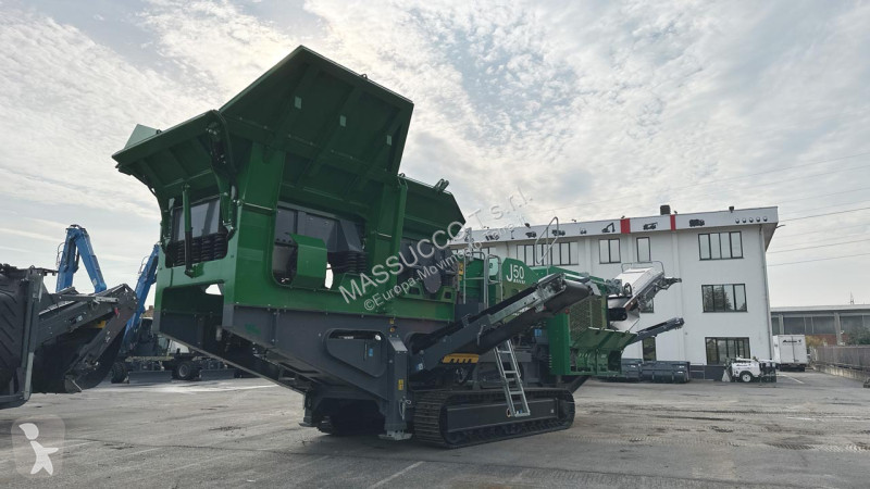 تفتيت، إعادة التدوير McCloskey J50