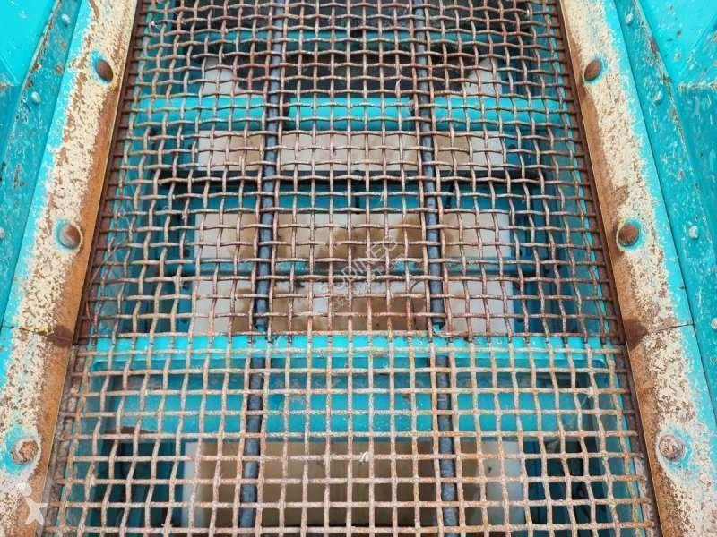 تفتيت، إعادة التدوير Powerscreen  WARRIOR 600