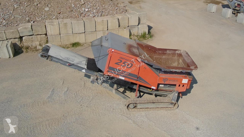 Drvenie, recyklácia Arjes Impaktor 250 EVO