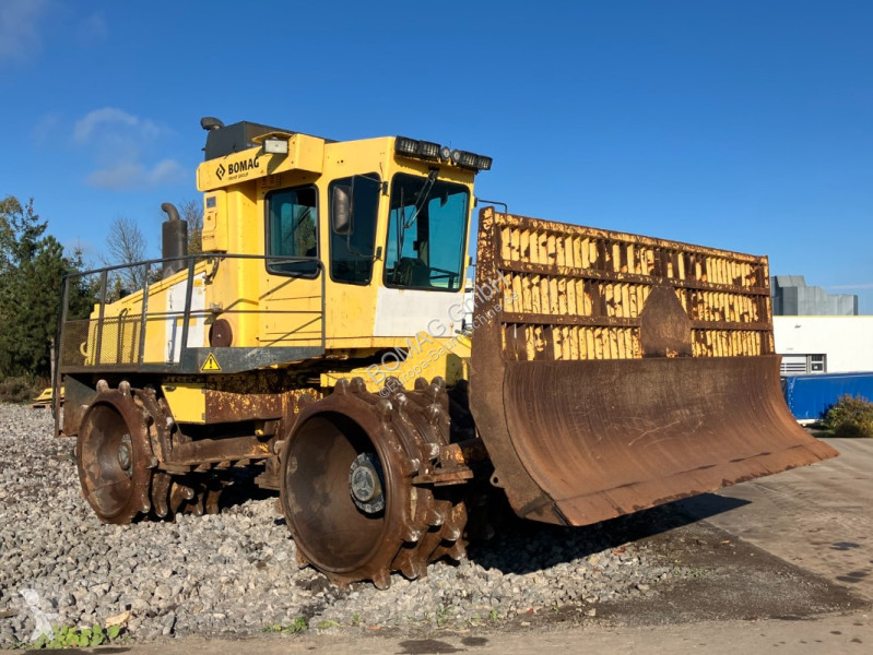 تفتيت، إعادة التدوير Bomag  BC 772 RB-2  Stage...