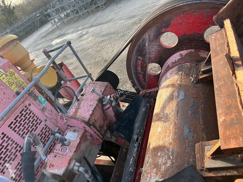 Drvenie, recyklácia Terex TEREX FINLAY J-1160...