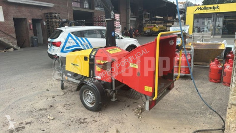 Máquina para triturar residuos