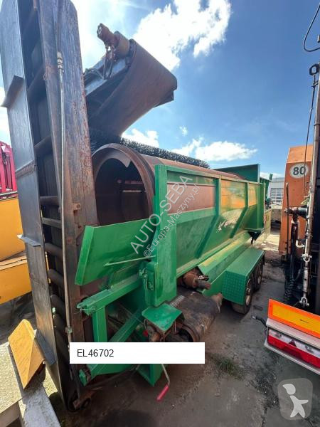 Drcení, recyklace Komptech Farwik Primus...
