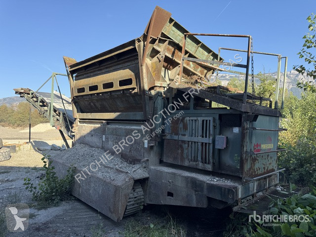 Trituración, reciclaje Powerscreen  P Grid