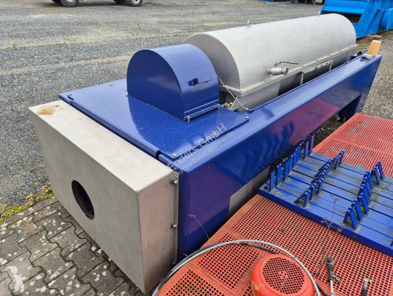Breken, recyclen KHD-Wedag Dekanter Zentrifuge...