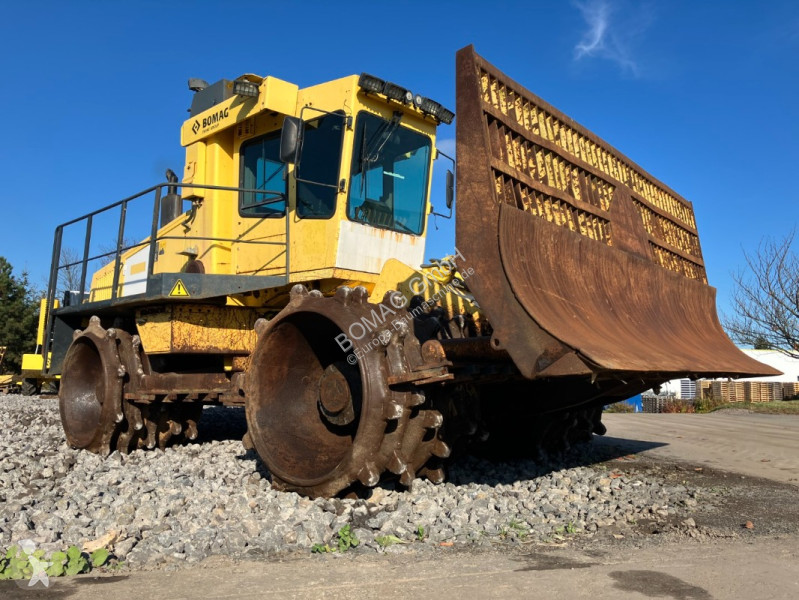 تفتيت، إعادة التدوير Bomag  BC 772 RB-2  Stage...