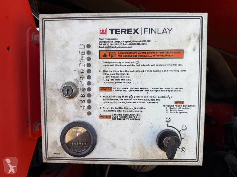 تفتيت، إعادة التدوير Terex Finlay 883T - Deutz...