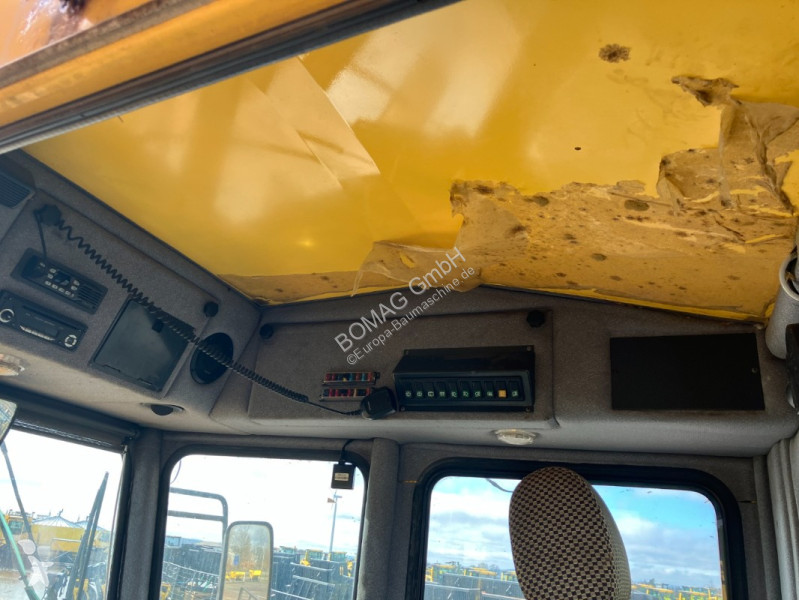 Drvenie, recyklácia Bomag  BC 772 RS