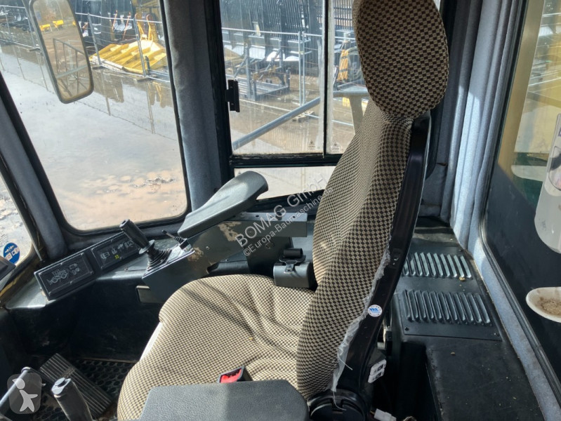 Drvenie, recyklácia Bomag  BC 772 RS