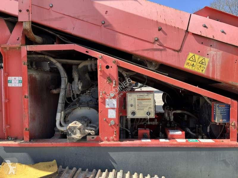 Drvenie, recyklácia Terex  FINLAY SUPERTRAK 694