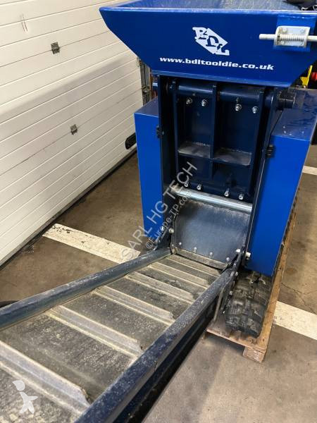 Breken, recyclen Tibergite 400