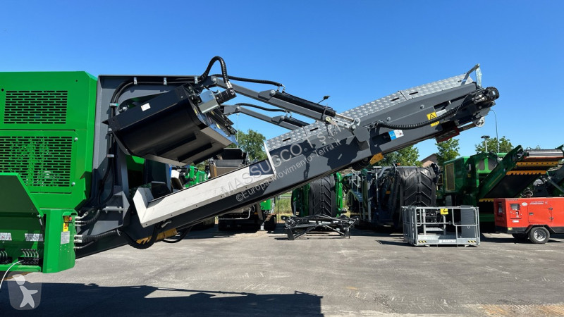 تفتيت، إعادة التدوير McCloskey J40