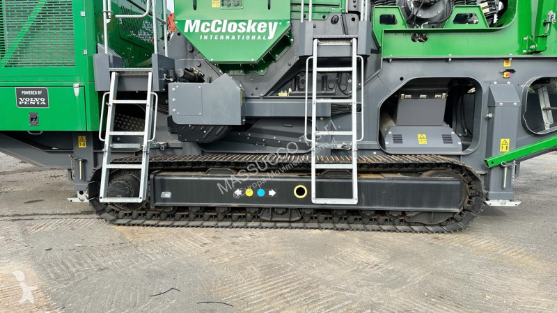 تفتيت، إعادة التدوير McCloskey J50