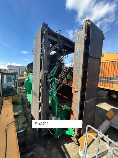 Drcení, recyklace Komptech Farwik Primus...