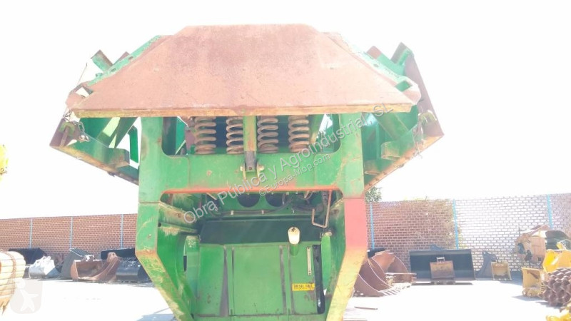 تفتيت، إعادة التدوير McCloskey J40