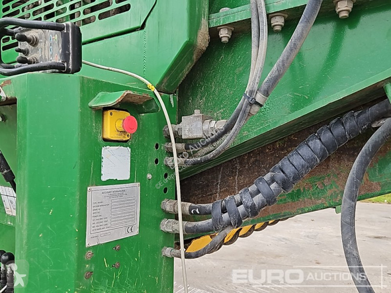 Concasare, reciclare  J45