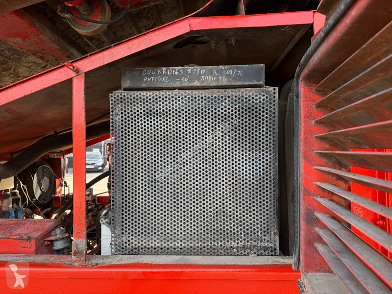 تفتيت، إعادة التدوير Terex Finlay 883T - 2 Side...