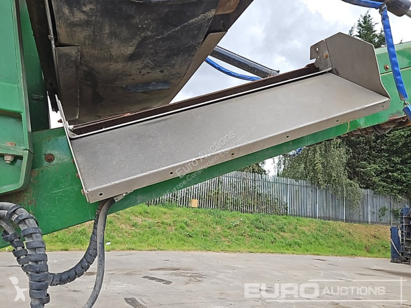 Concasare, reciclare  J45