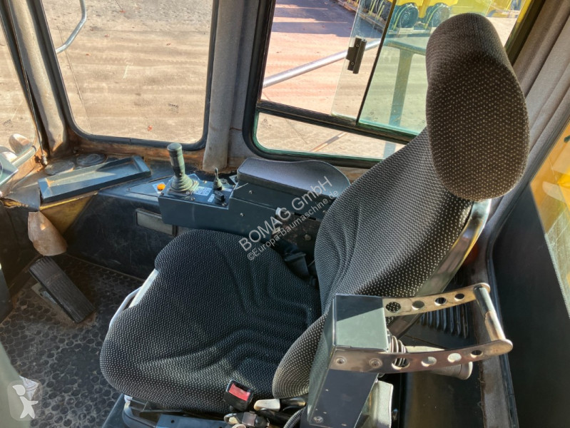 تفتيت، إعادة التدوير Bomag  BC 772 RB-2  Stage...