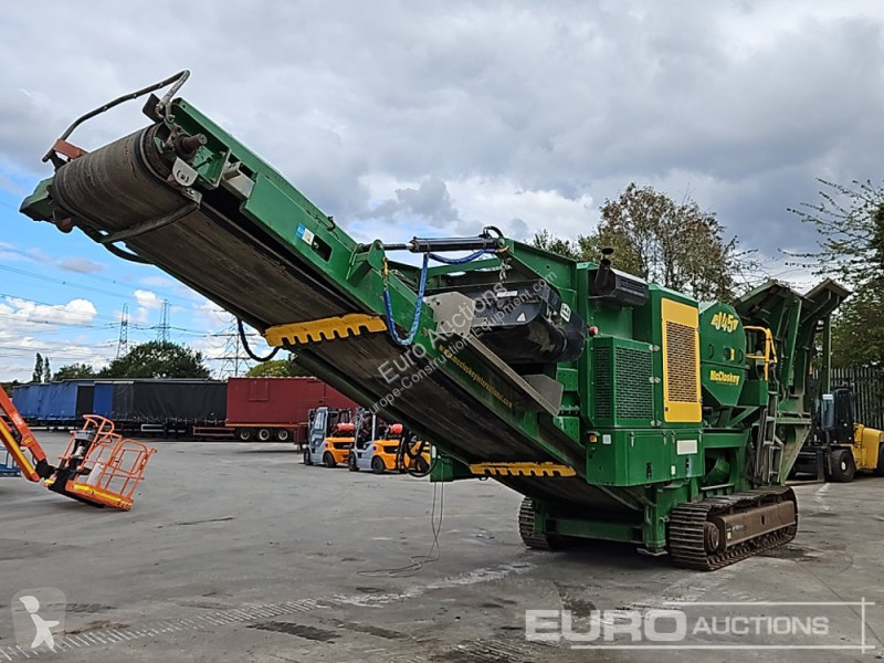 Concasare, reciclare  J45