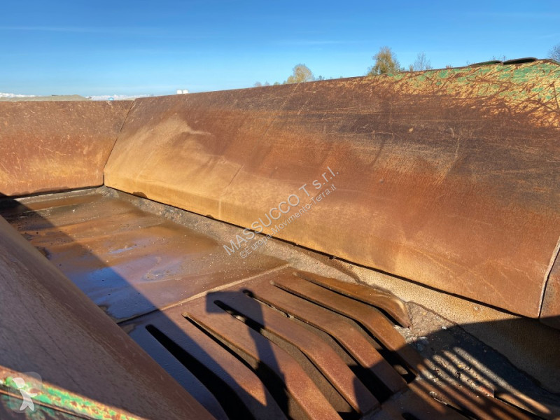 تفتيت، إعادة التدوير McCloskey J40 V2