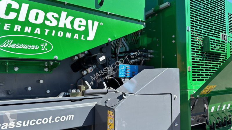 تفتيت، إعادة التدوير McCloskey J40