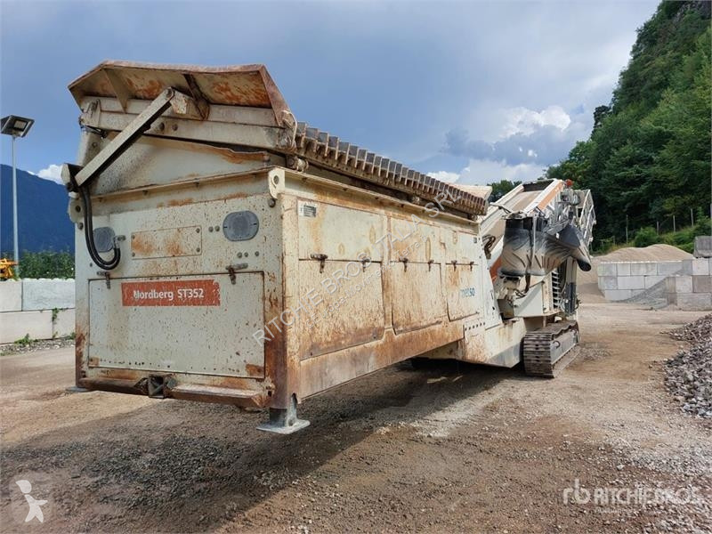 تفتيت، إعادة التدوير Metso ST352