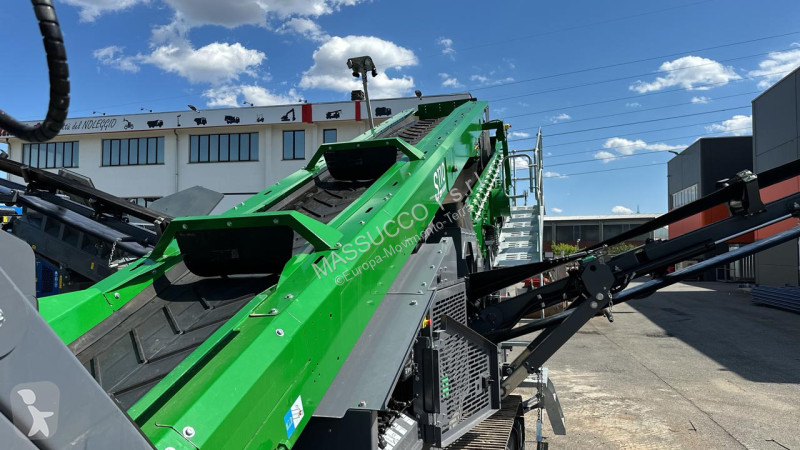 Drvenie, recyklácia McCloskey S110 D2